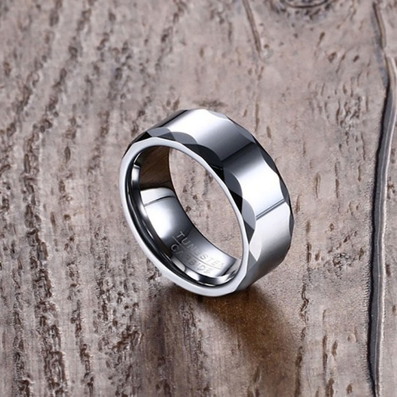 ➰Stunning Carved Edge Band - Picture 2 of 4